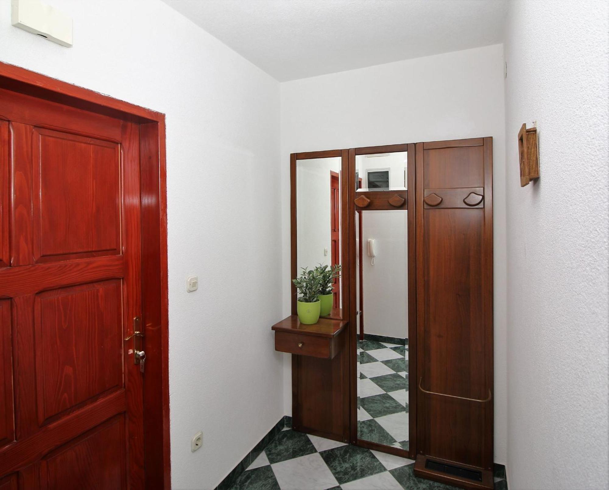 Apartments With A Parking Space Rabac, Labin - 7429 Exterior photo