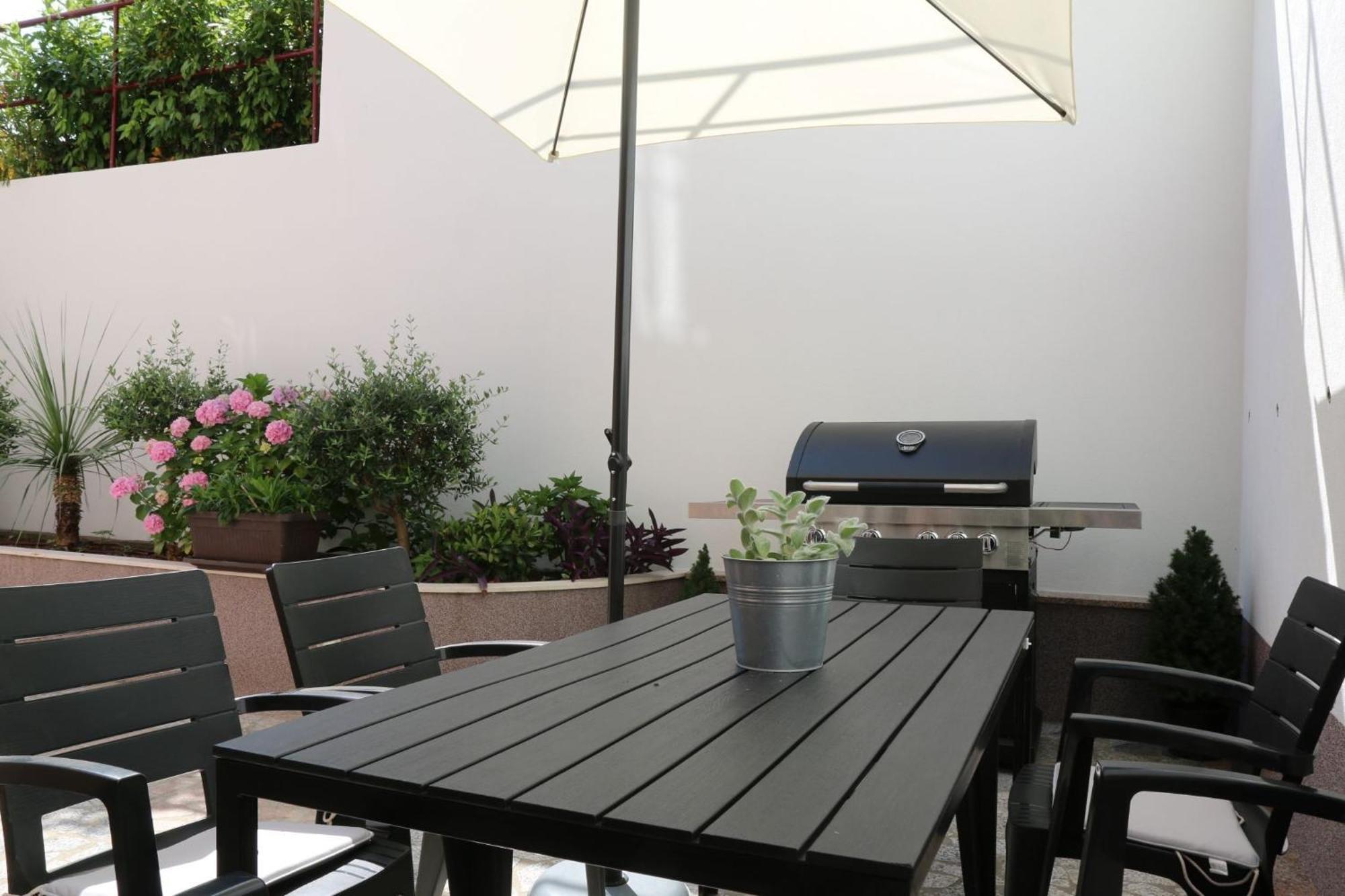 Apartments With A Parking Space Rabac, Labin - 7429 Exterior photo